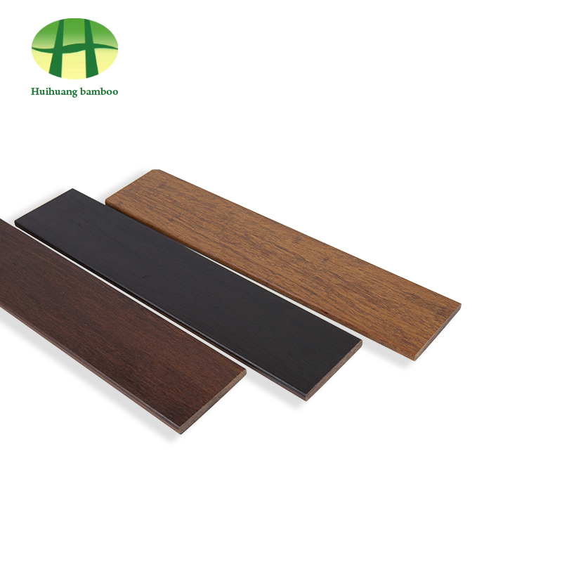 Hàng rào ngoài trời bằng tre nặng bị cacbon hóa